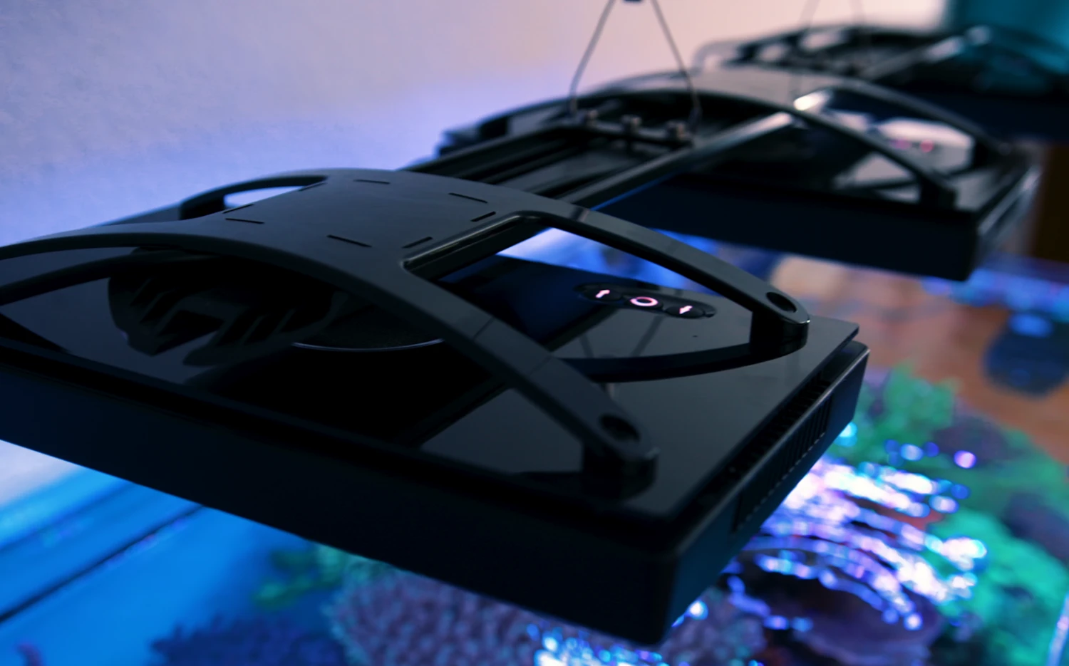 Ecotech Radion Marine RMS G6/G5 XR15 X-Bracket Slide 4 Ecotech Radion Marine RMS G6/G5 XR15 X-Bracket Slide - Image 2