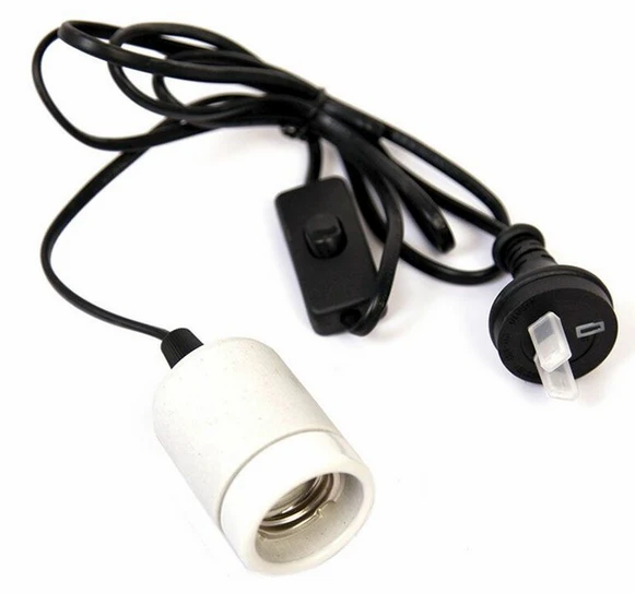 Reptile One Heat Lamp Ceramic Socket 4 Reptile One Heat Lamp Ceramic Socket - Image 2